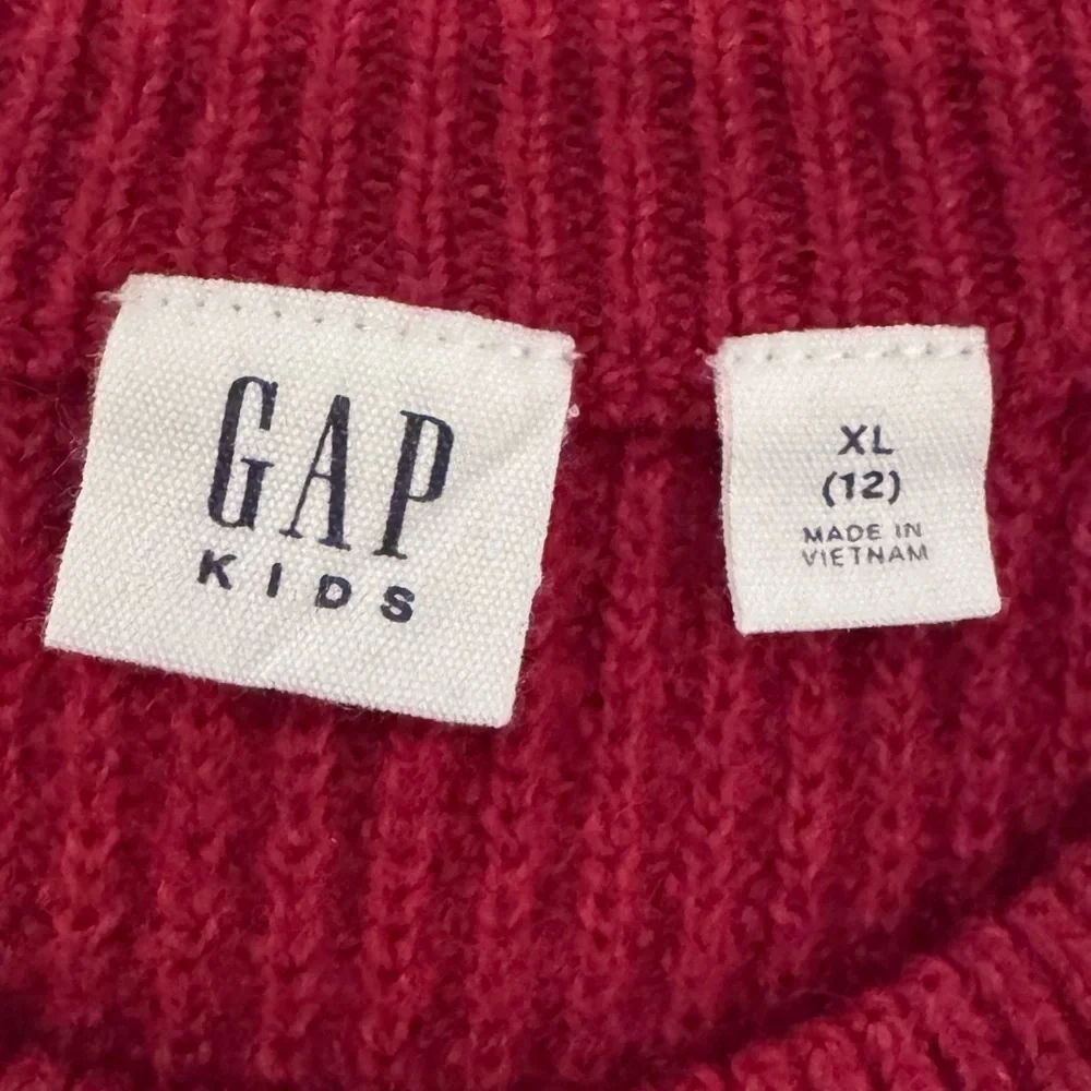 NWOT Boy’s Gap Crewneck Sweater (XL - 12)